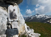 PIZZO VESCOVO (2175 m.) e MONTE BRATE (1932 m.) con giro ad anello da Foppolo il 7 giugno 2013  - FOTOGALLERY